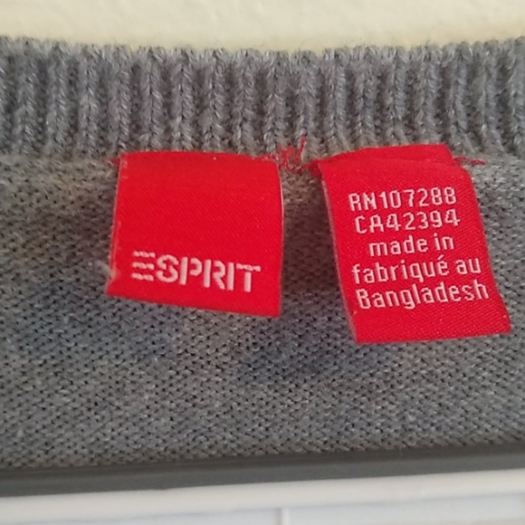 ESprit Button Down and Vest Bundle - Picture 10 of 10